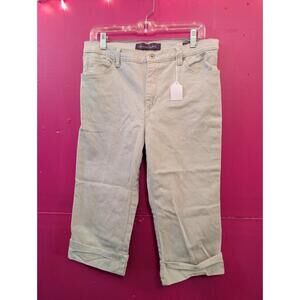 Gloria Vanderbilt Women's Khaki Capri Amanda Jeans 14p